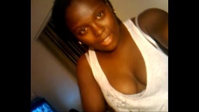 Angolana Se Mostrando Angolan Teen Exposing Herself