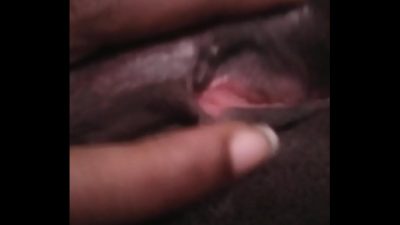Kenyan Girl Plays On Her Pussy Nigeria Vid