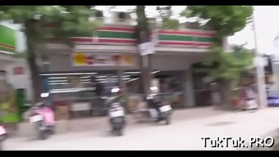 Thai Slut Gets Mouth Drilled