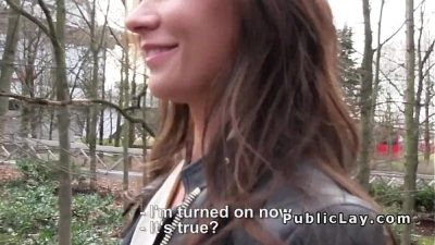 Julie Skyhigh – French Amateur Babe Flashing For Cash