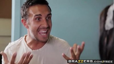 Mackenzie Pierce – Brazzers Big Tits In Uniform Mackenzee Pierce Inglourious French Maids  France Sex