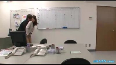 Office Lady By 2 Guys Fingered And Licked On The Chair In The Office JAV Video