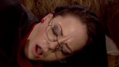 Deutschland Porno – Liz Valery – Die Heisse Kollegin Hart Anal Gefickt Und Vollgespritzt Hd  Germany Video