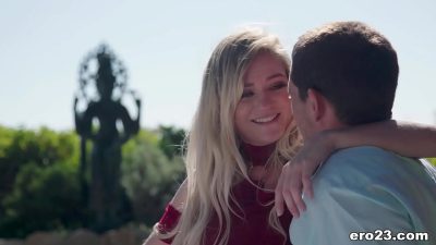 Chloe Foster Would Like To Try Something New US Sex