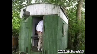Amateurity – Amateur Gf Toys Sucks And Gets Fucked Outdoor