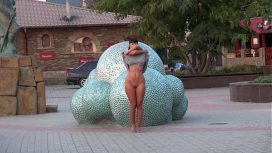 Naughty Lada – Nude Stoll In Public