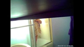 Son Sets Up Spycam In Shower To See Mom’S Huge Tits